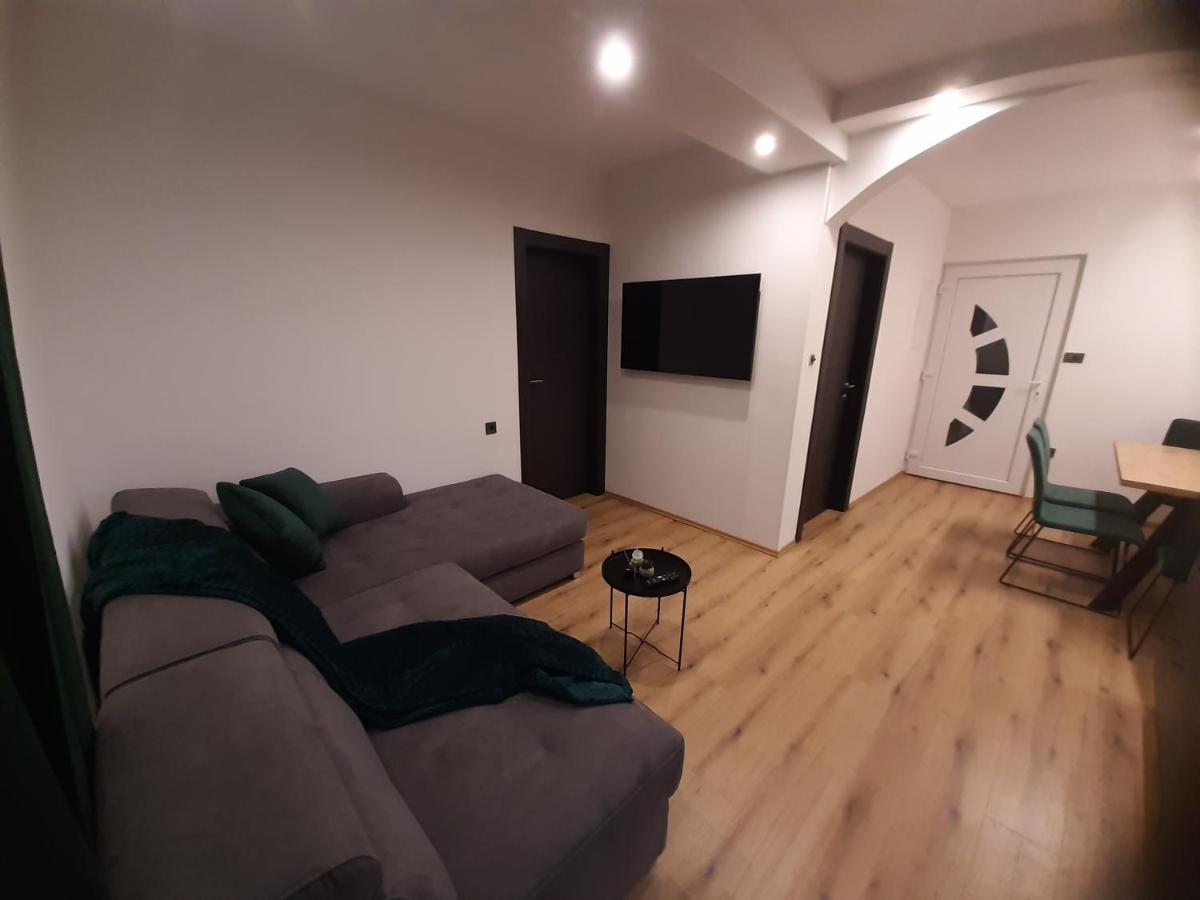 Apartman Mate Lopar Eksteriør billede